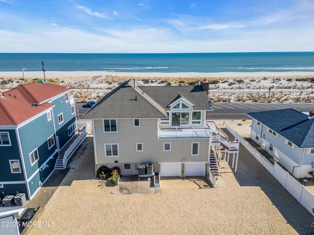 913 N Ocean Avenue N, Seaside Park, NJ 08752