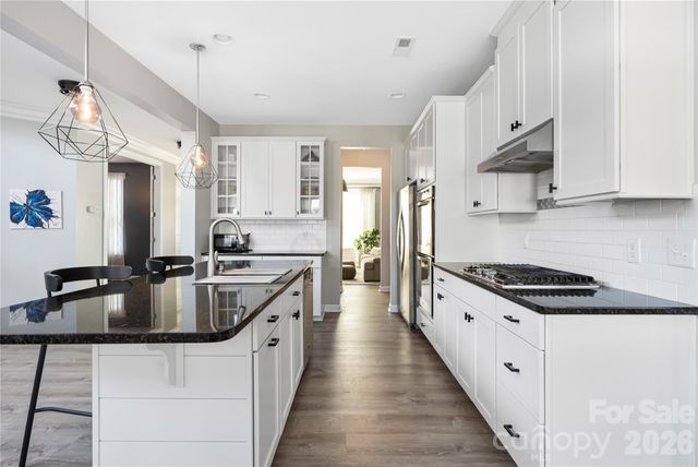 10011 Blackstone Drive, Huntersville, NC 28078