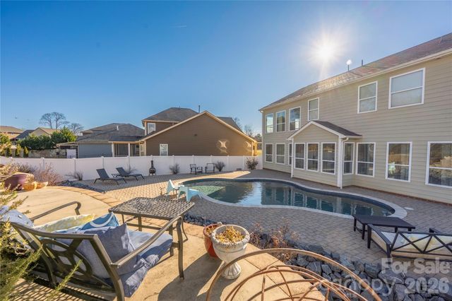 10011 Blackstone Drive, Huntersville, NC 28078