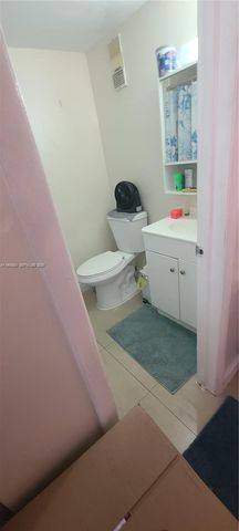 4801 NW 7 Street 209-16, Miami, FL 33126