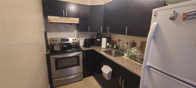 4801 NW 7 Street 209-16, Miami, FL 33126