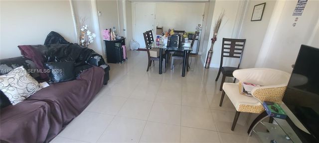 4801 NW 7 Street 209-16, Miami, FL 33126