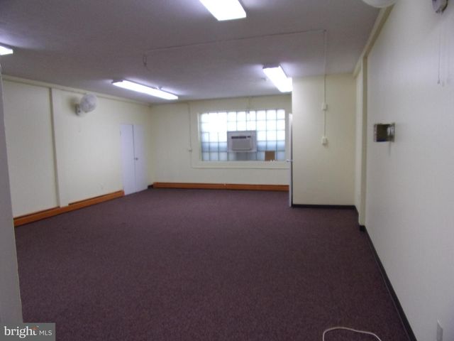 1300 GREENWOOD, Trenton, NJ 08609