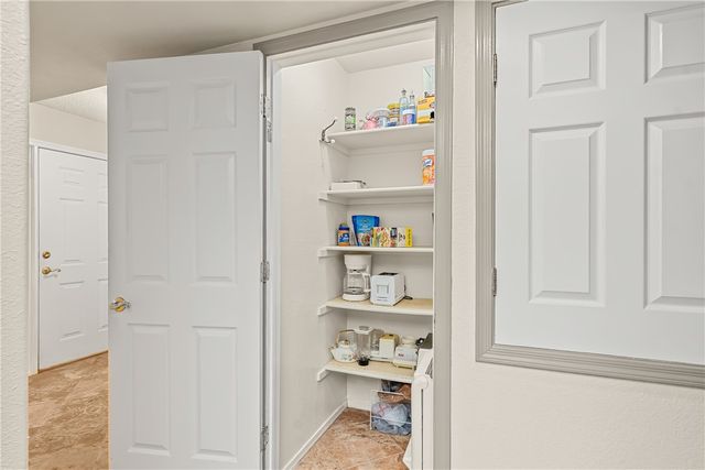 2022 Merrill Lane 4I, Bullhead City, AZ 86442