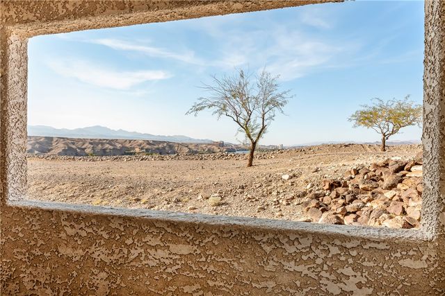 2022 Merrill Lane 4I, Bullhead City, AZ 86442