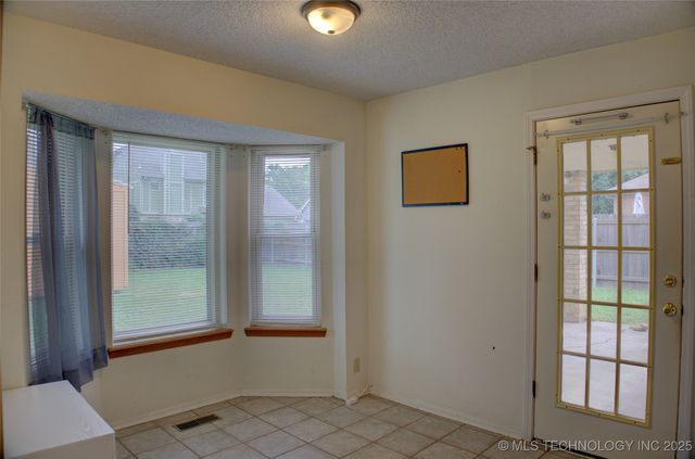 13109 E 79th Court N, Owasso, OK 74055