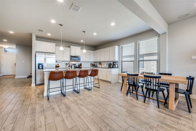 4024 Harvey Lane, Krum, TX 76249