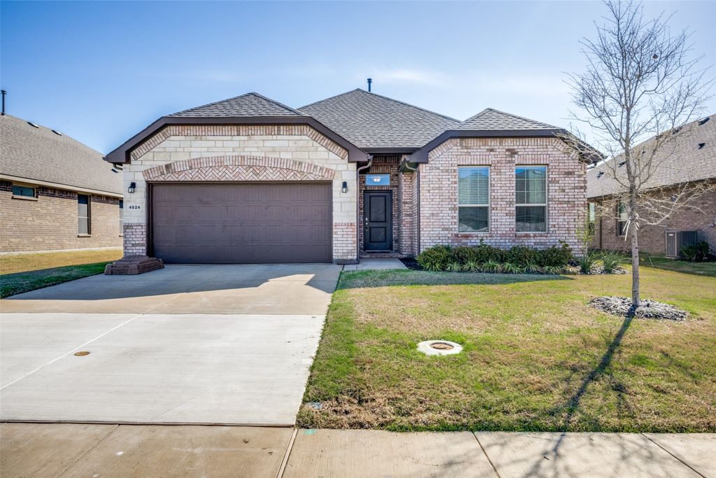 4024 Harvey Lane, Krum, TX 76249