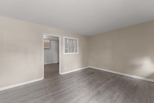 172 W 158th Street, Harvey, IL 60426