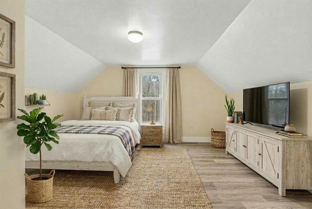 614 W South Street, Greenville, MI 48838