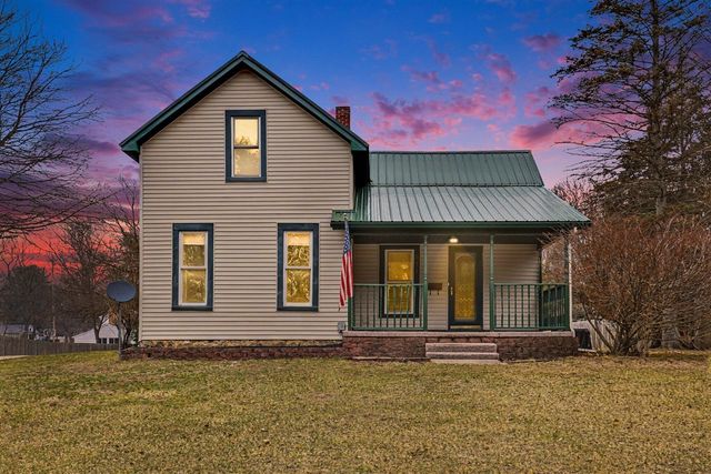 614 W South Street, Greenville, MI 48838