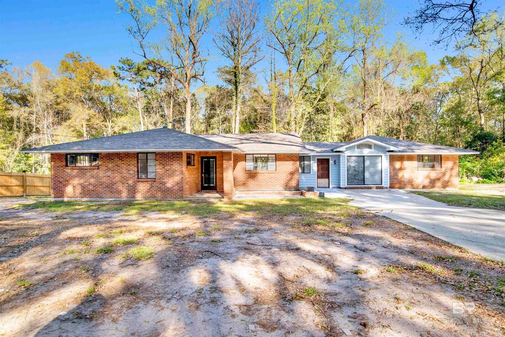 3321 FAIRFIELD Road, Mobile, AL 36605