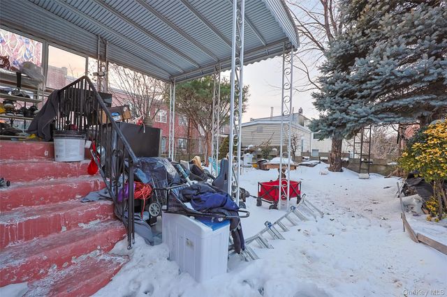 6511 Perry Avenue, Maspeth, NY 11378