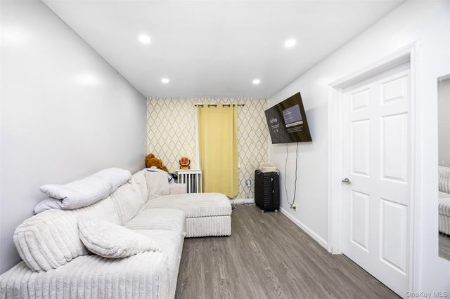 6511 Perry Avenue, Maspeth, NY 11378