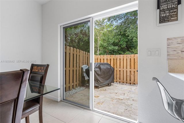 2781 NW 55th Way, Lauderhill, FL 33313