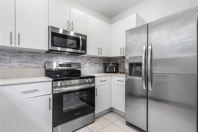 2781 NW 55th Way, Lauderhill, FL 33313