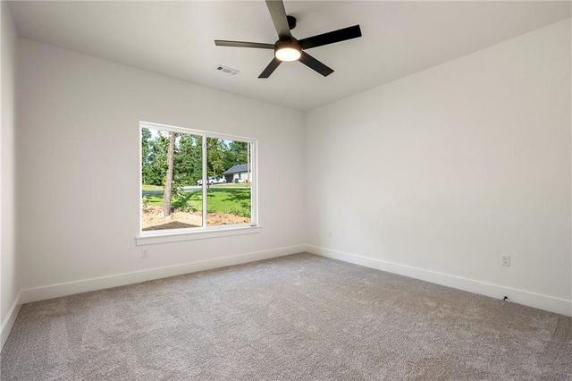5 Florence Circle, Bella Vista, AR 72715