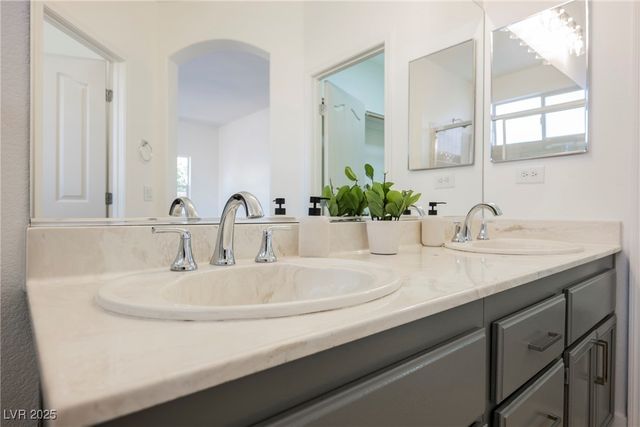 1020 Oceanwood Avenue, North Las Vegas, NV 89086