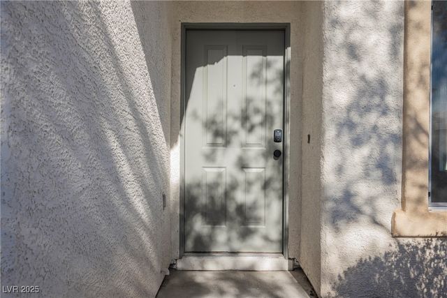 1020 Oceanwood Avenue, North Las Vegas, NV 89086