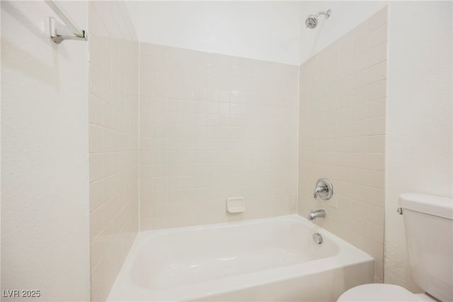 1020 Oceanwood Avenue, North Las Vegas, NV 89086