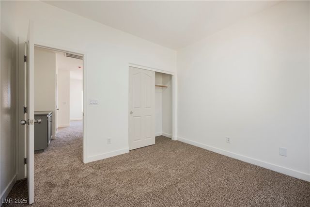 1020 Oceanwood Avenue, North Las Vegas, NV 89086