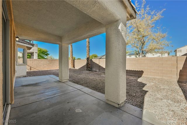 1020 Oceanwood Avenue, North Las Vegas, NV 89086