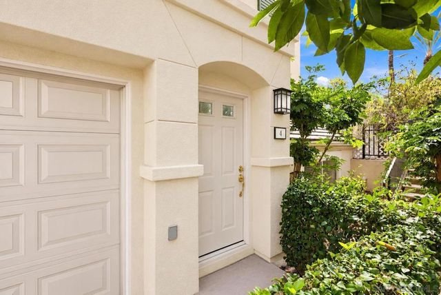 12684 Carmel Country Rd 4, San Diego, CA 92130
