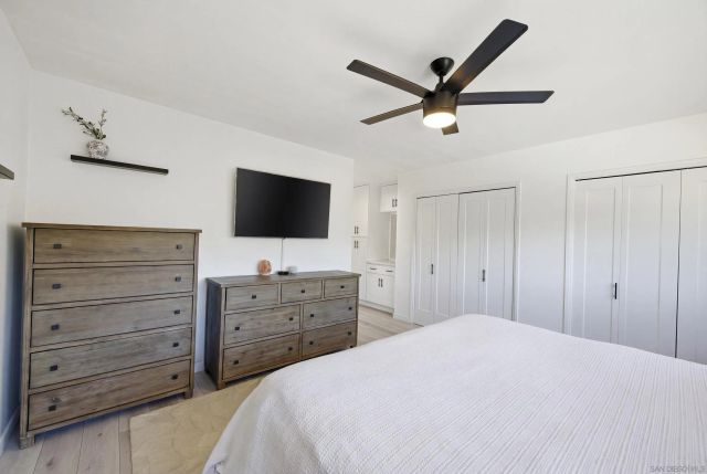 2354 Chalcedony, San Diego, CA 92109