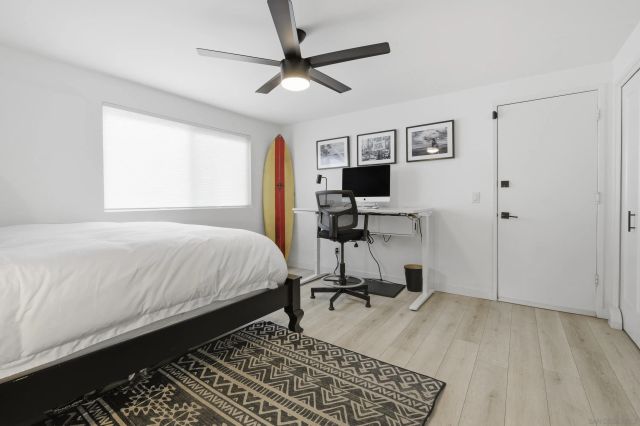 2354 Chalcedony, San Diego, CA 92109