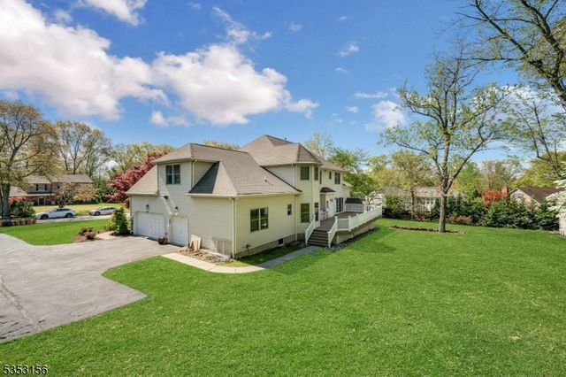 25 Mary Dr, Montville Twp., NJ 07082