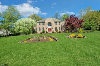 25 Mary Dr, Montville Twp., NJ 07082