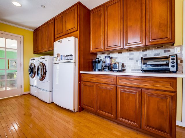 80 Canyon Road, Los Alamos, NM 87544