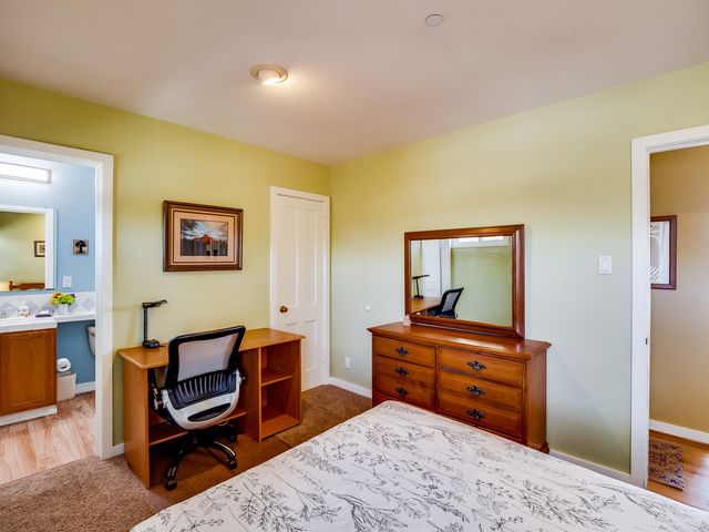 80 Canyon Road, Los Alamos, NM 87544