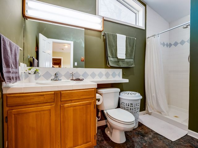 80 Canyon Road, Los Alamos, NM 87544