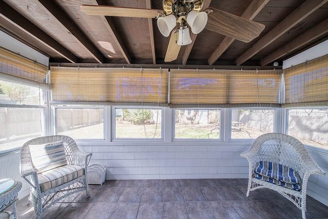 33 Pilgrim Drive, Warwick, RI 02888