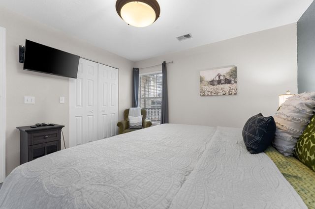 141 The Bluffs 6, Branson, MO 65616