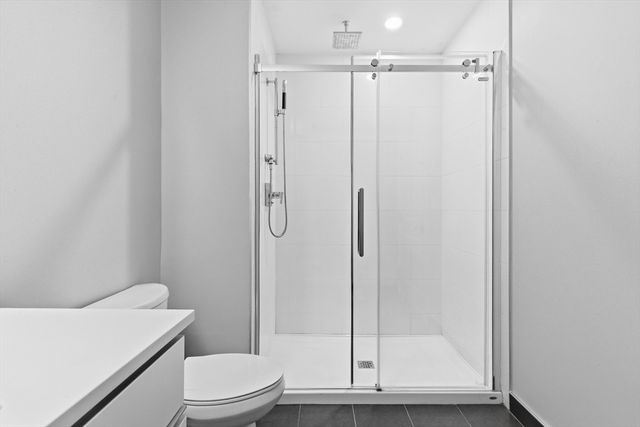 16 Boardman St 202, Boston, MA 02128