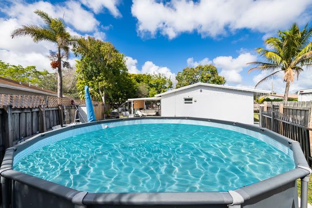 2511 SW 6th Street, Fort Lauderdale, FL 33312