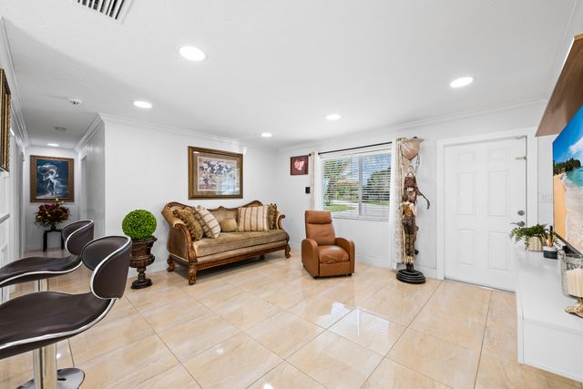 2511 SW 6th Street, Fort Lauderdale, FL 33312