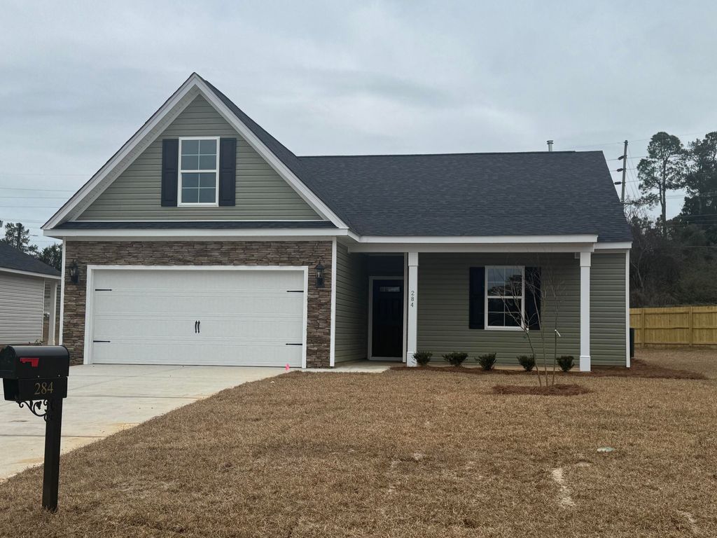 284 Young Town Circle Circle, Orangeburg, SC 29118