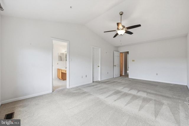 2237 VILLAGE SQUARE RD, Frederick, MD 21701