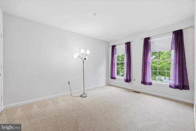 2237 VILLAGE SQUARE RD, Frederick, MD 21701