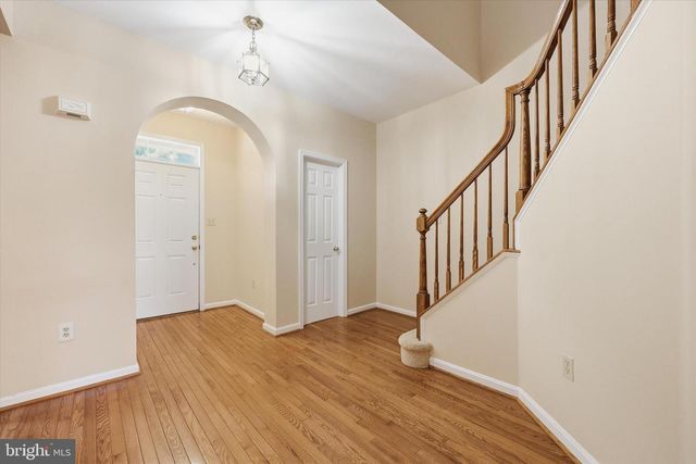 2237 VILLAGE SQUARE RD, Frederick, MD 21701