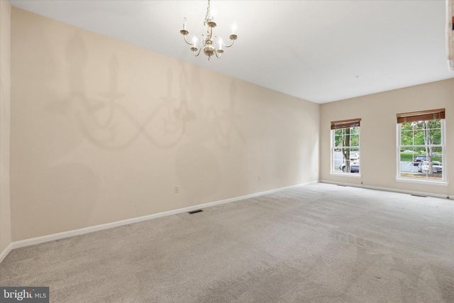 2237 VILLAGE SQUARE RD, Frederick, MD 21701
