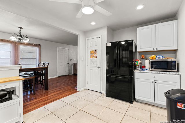 231 Inez Ave, San Antonio, TX 78228