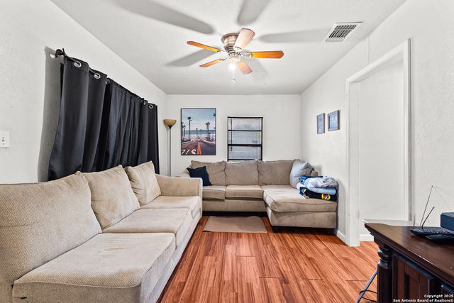 231 Inez Ave, San Antonio, TX 78228