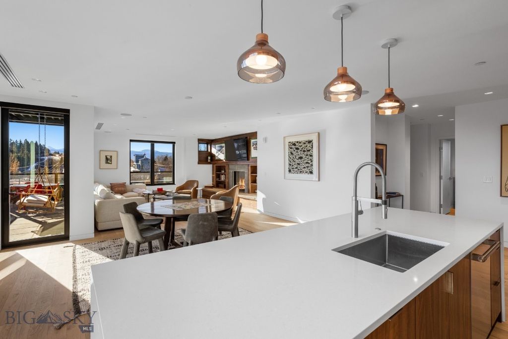 101 S Wallace Avenue 402, Bozeman, MT 59715 photo 11