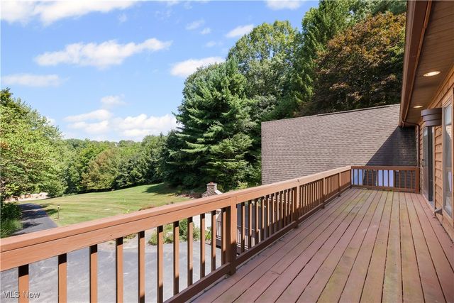 810 Mount Pleasant Street NW, Clinton, OH 44216