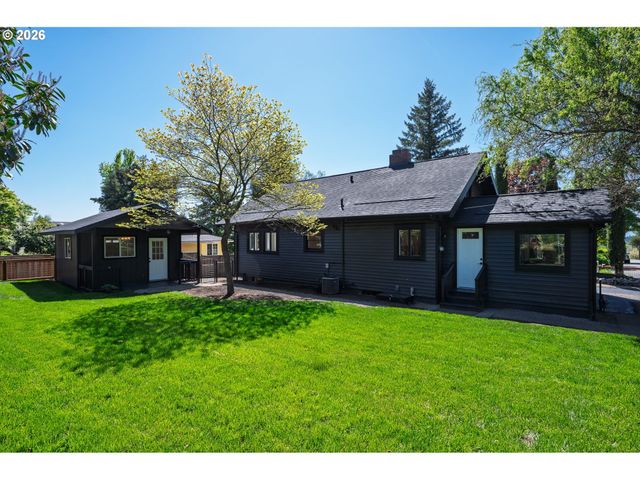 5908 Sw 45TH Ave, Portland, OR 97221