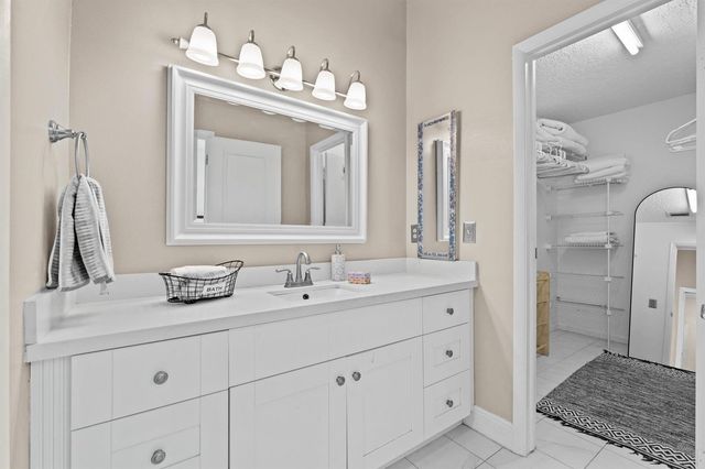 1599 Bayridge Place, Wellington, FL 33414